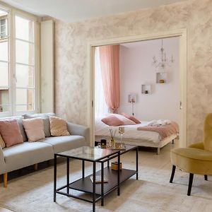Travel Homes - The Ancienne Poste, Petite Venise
